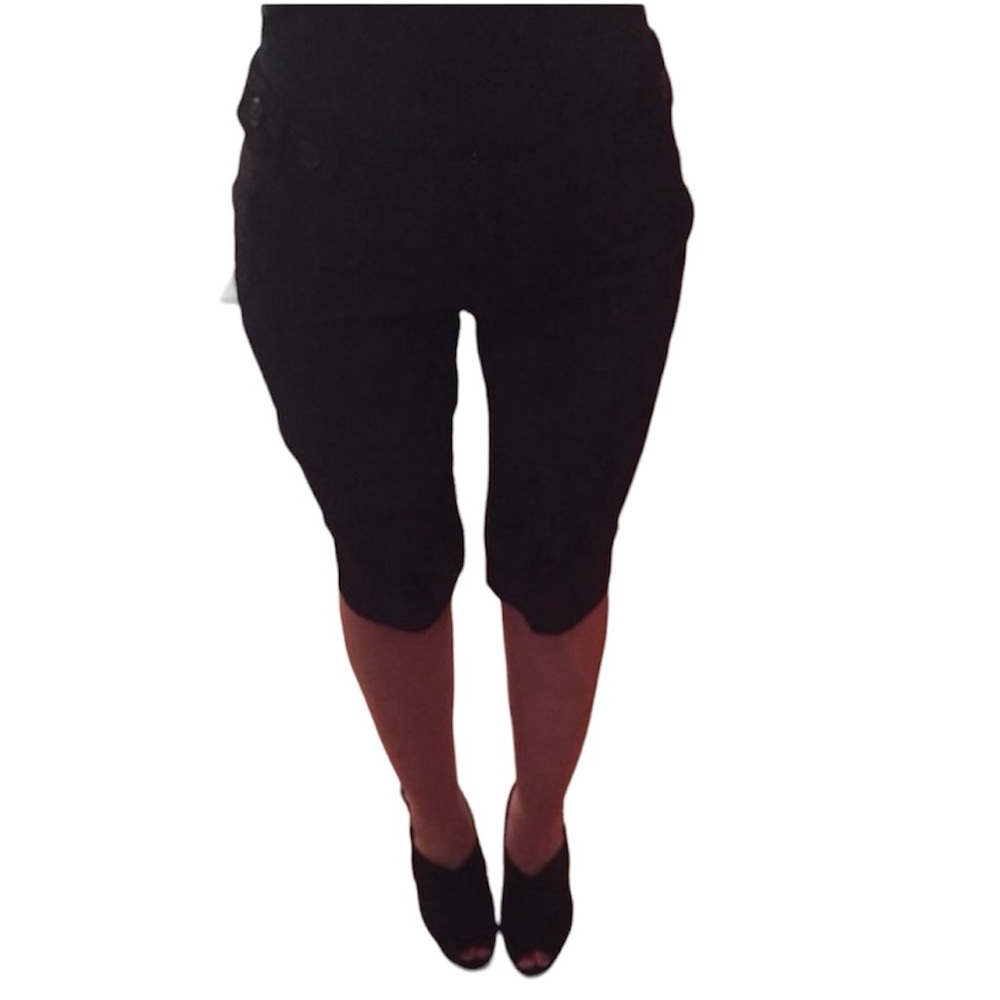 XOXO Y2K dress shorts ribbed sz 4 black knee length ribbed